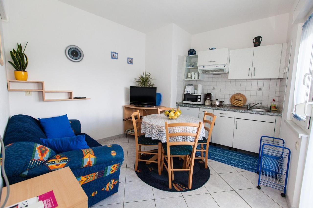 Apartment Karla Bribir  Buitenkant foto
