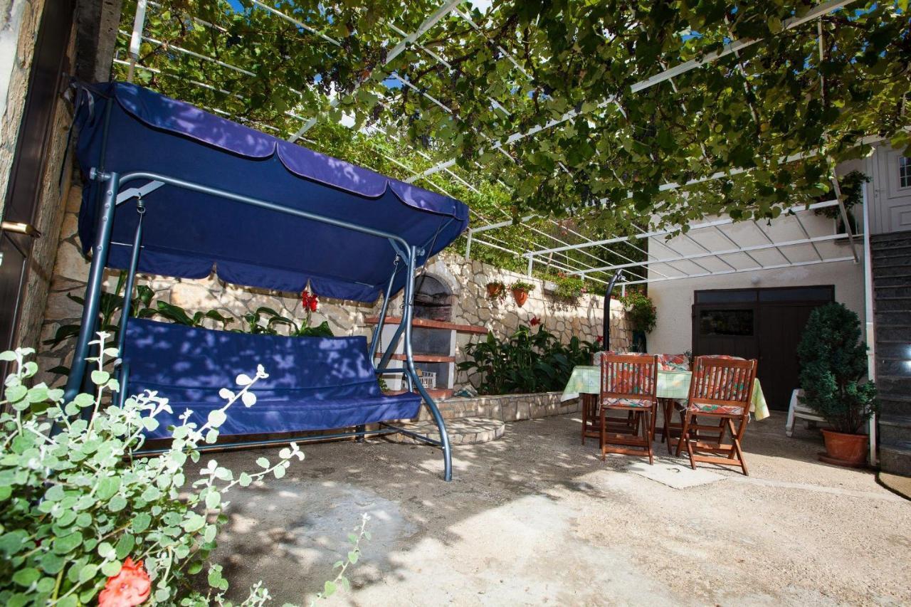Apartment Karla Bribir  Buitenkant foto